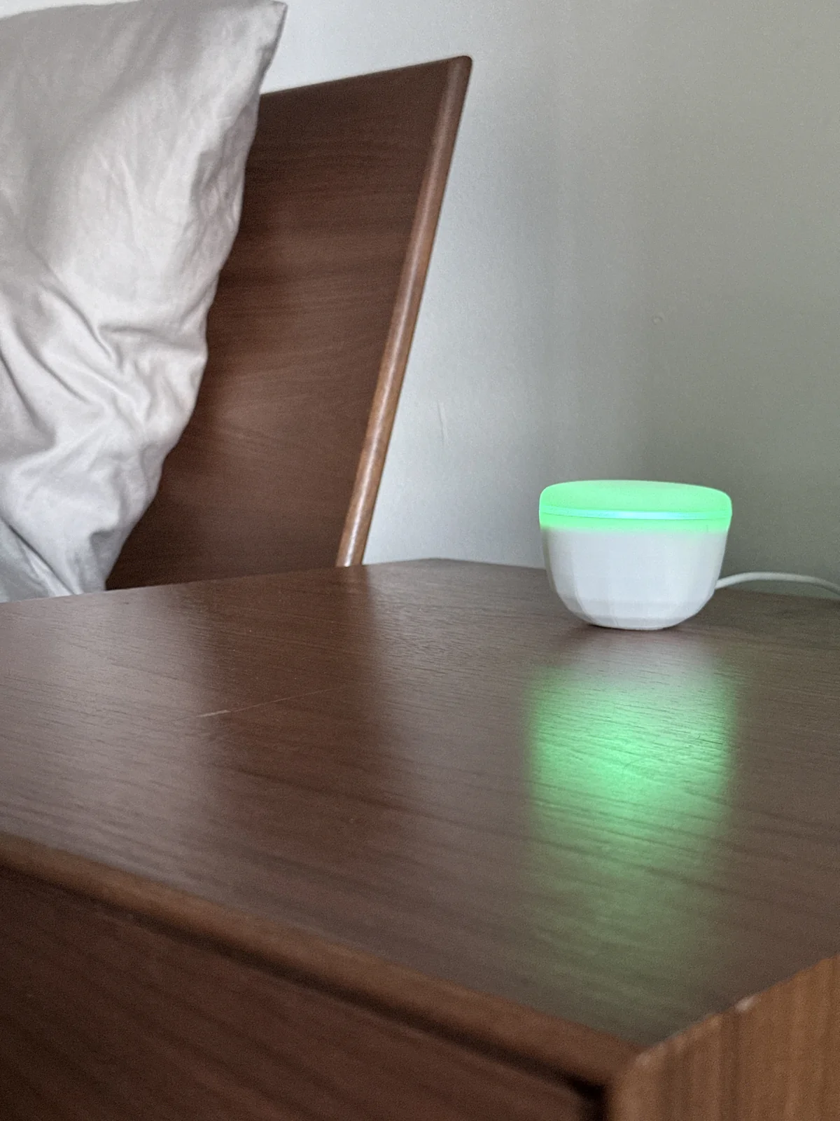 Air quality monitor on a nightstand
